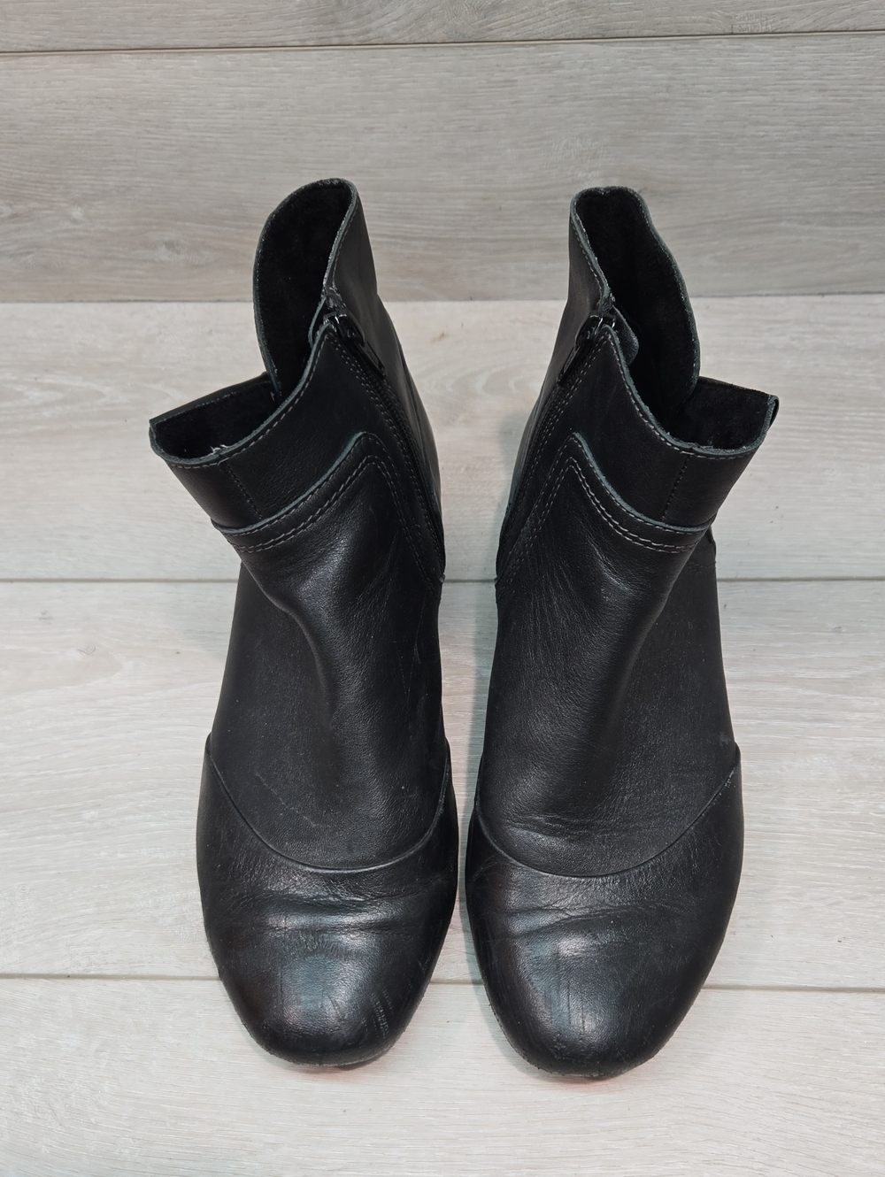 Taos Footwear Women On Snap Black Leather Ankle Boots Shoes Sz 10w View 3
